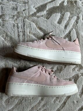 Nike Women's Pale Pink Suede Platform Sneakers